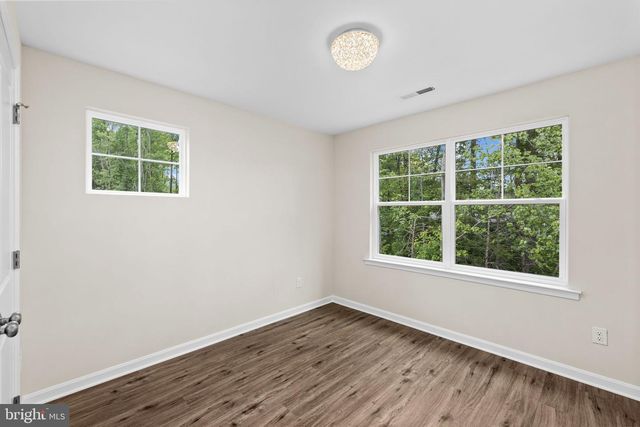 113 LAUREL LN, Colonial Beach, VA 22443