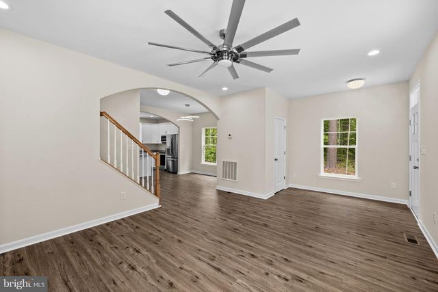 113 LAUREL LN, Colonial Beach, VA 22443