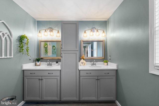 37 PENDLETON RD, Fredericksburg, VA 22405