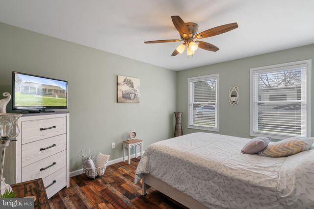 37 PENDLETON RD, Fredericksburg, VA 22405