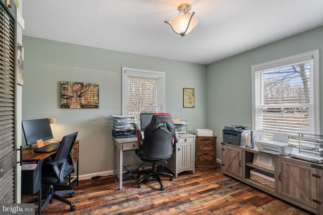 37 PENDLETON RD, Fredericksburg, VA 22405