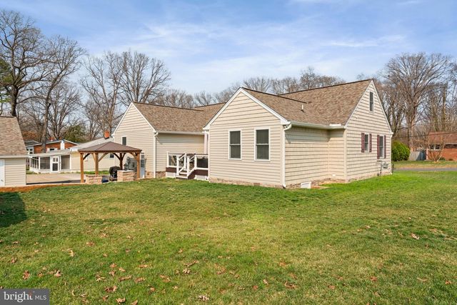 37 PENDLETON RD, Fredericksburg, VA 22405