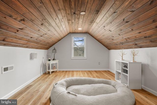 37 PENDLETON RD, Fredericksburg, VA 22405