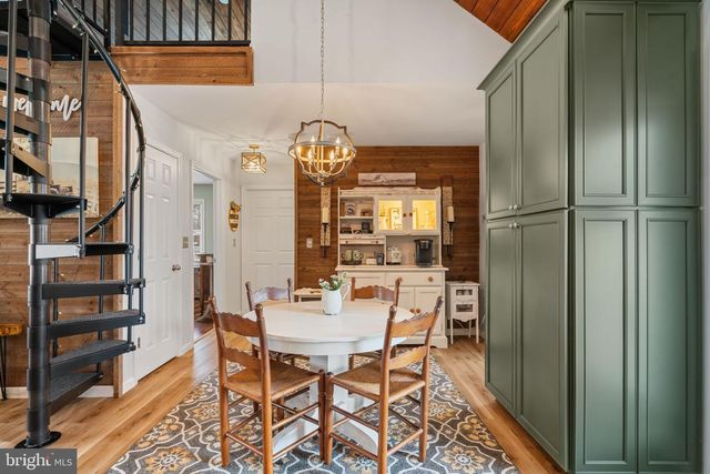 37 PENDLETON RD, Fredericksburg, VA 22405