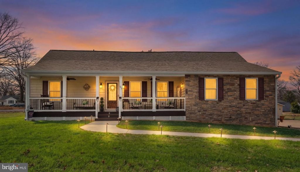 37 PENDLETON RD, Fredericksburg, VA 22405