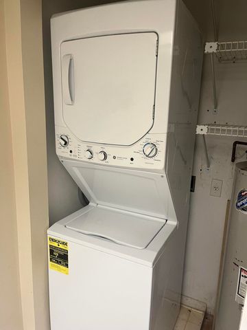 12600 SW 5th Court 304l, Pembroke Pines, FL 33027