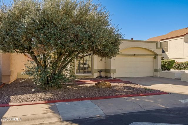 441 E Topeka Drive, Phoenix, AZ 85024