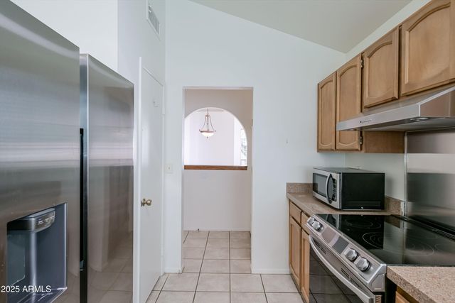 441 E Topeka Drive, Phoenix, AZ 85024