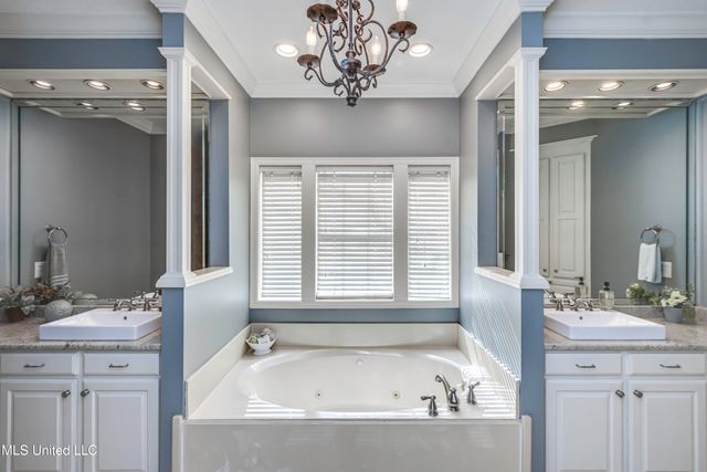 1104 Pointe Cove, Brandon, MS 39042