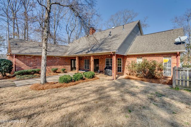 1104 Pointe Cove, Brandon, MS 39042