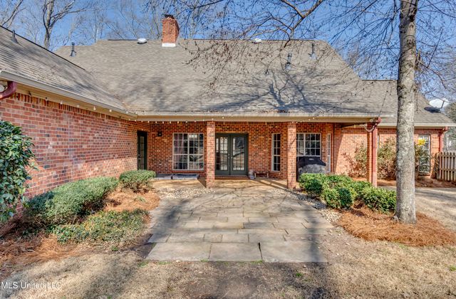 1104 Pointe Cove, Brandon, MS 39042