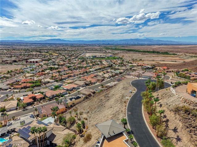 1144 Brown Hill Court, Henderson, NV 89011