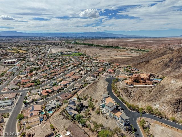 1144 Brown Hill Court, Henderson, NV 89011