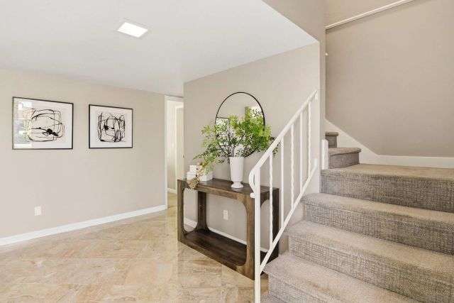 6319 Wenrich Dr, San Diego, CA 92120