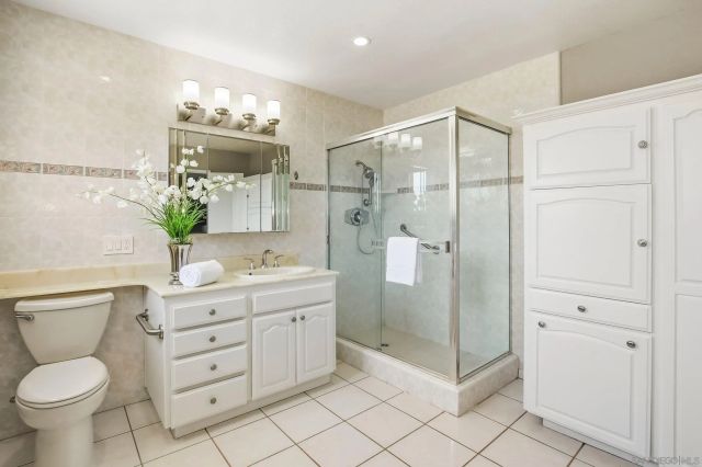 6319 Wenrich Dr, San Diego, CA 92120
