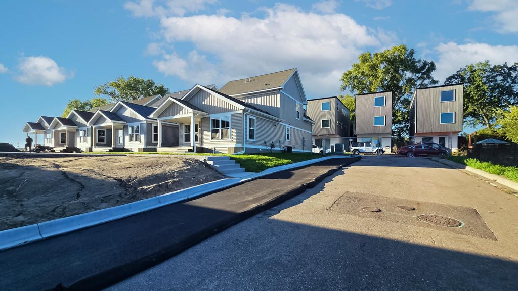 422 Rivoli Drive, Saint Paul, MN 55130 — photo 3