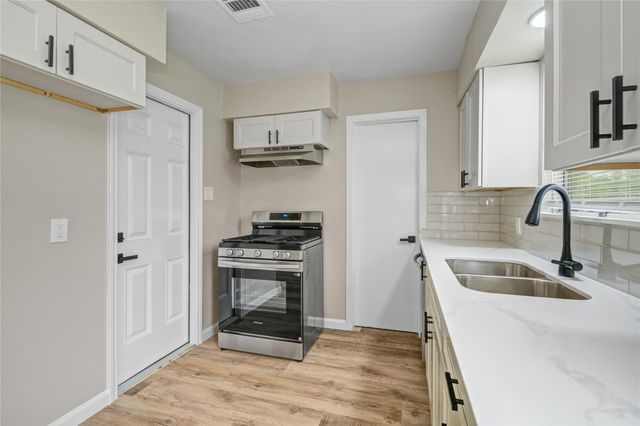 10611 Leitrim Way, Houston, TX 77047