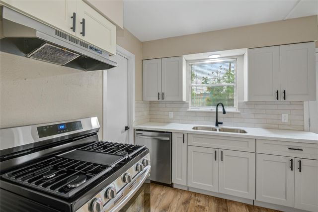 10611 Leitrim Way, Houston, TX 77047