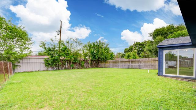 10611 Leitrim Way, Houston, TX 77047