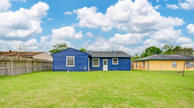 10611 Leitrim Way, Houston, TX 77047