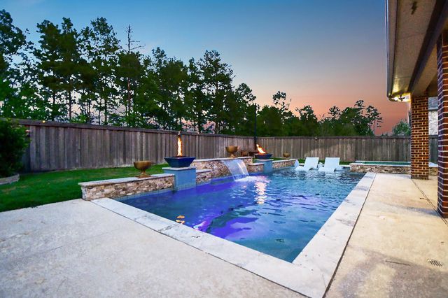 28061 Woodland Bend, Spring, TX 77386