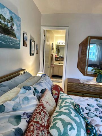 2131 NE 1st Court NE 204, Boynton Beach, FL 33435