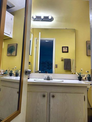 2131 NE 1st Court NE 204, Boynton Beach, FL 33435