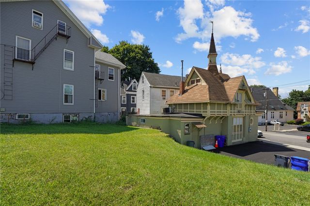 139 Broadway, Pawtucket, RI 02860