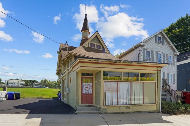 139 Broadway, Pawtucket, RI 02860