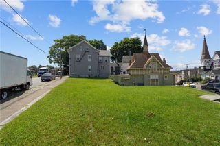 139 Broadway, Pawtucket, RI 02860