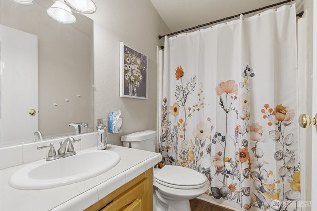1965 NW Sherman Hill Road, Poulsbo, WA 98370