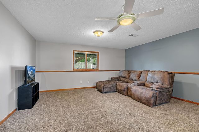 1120 4th Street N, Sartell, MN 56377