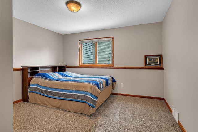 1120 4th Street N, Sartell, MN 56377