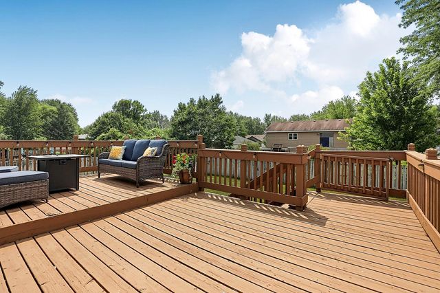 1120 4th Street N, Sartell, MN 56377