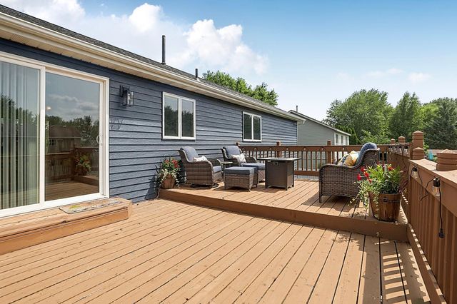 1120 4th Street N, Sartell, MN 56377