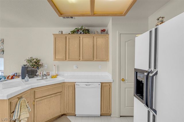 7233 Vista Bonita Drive, Las Vegas, NV 89149