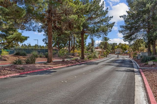 7233 Vista Bonita Drive, Las Vegas, NV 89149