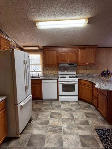 5879 Bloomville Road, Manning, SC 29102