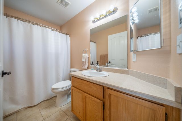 3712 Vinewood Drive, Anderson, CA 96007