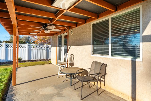 3712 Vinewood Drive, Anderson, CA 96007