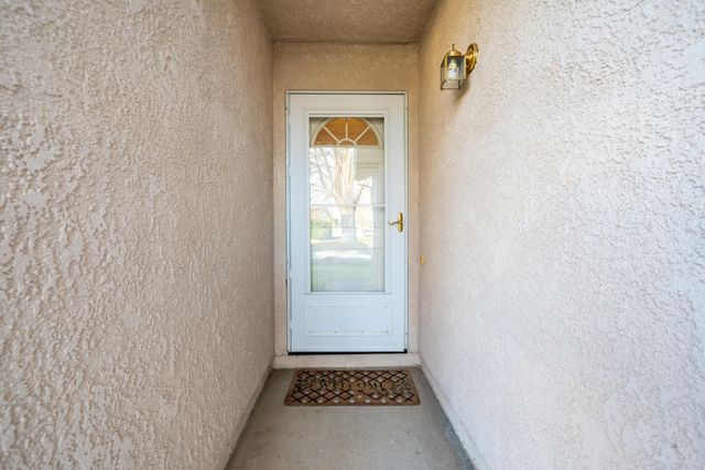 3712 Vinewood Drive, Anderson, CA 96007