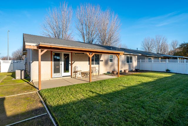 3712 Vinewood Drive, Anderson, CA 96007