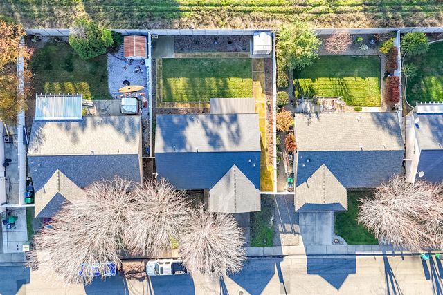 3712 Vinewood Drive, Anderson, CA 96007