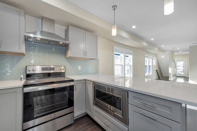 43 Wright Ave 2, Medford, MA 02155