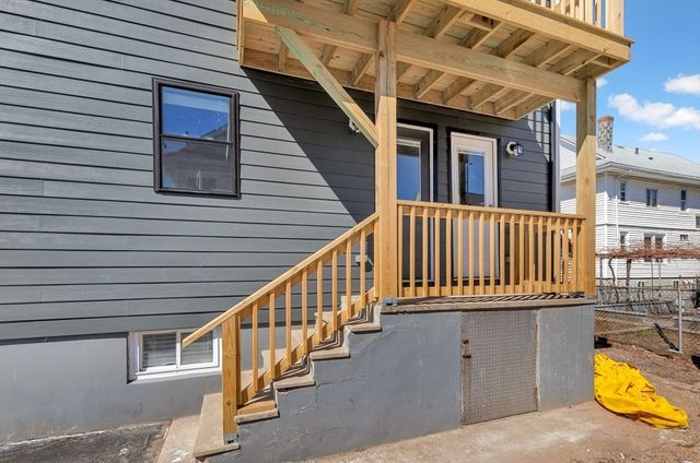 43 Wright Ave 2, Medford, MA 02155