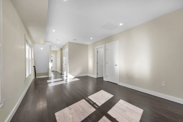 43 Wright Ave 2, Medford, MA 02155