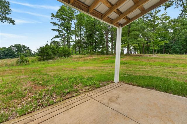 776 Norris Hollow Rd, Vanleer, TN 37181