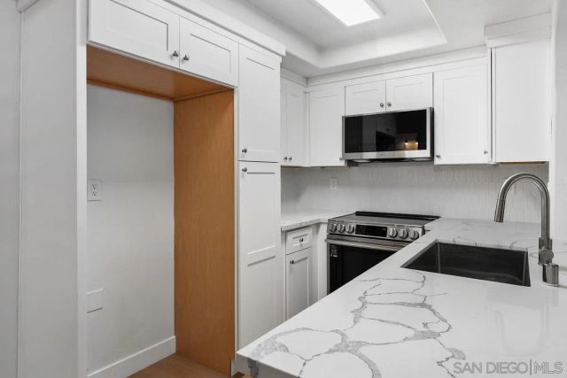 4230 48th St 2, San Diego, CA 92115