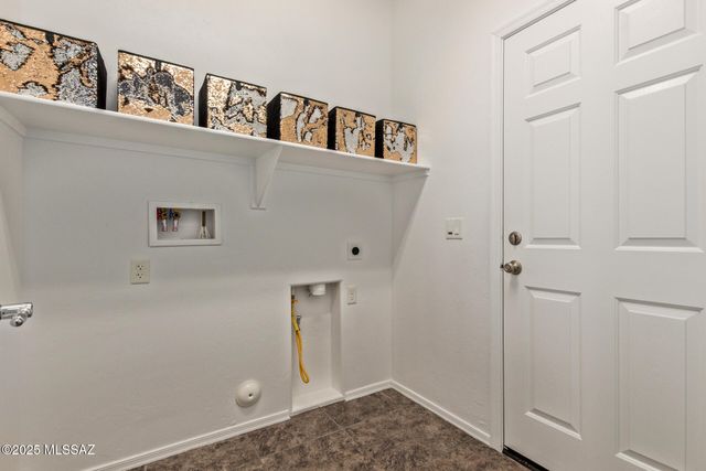 13975 E Stanhope Boulevard, Vail, AZ 85641