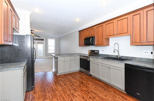 1 Abelia Court, Greensboro, NC 27455